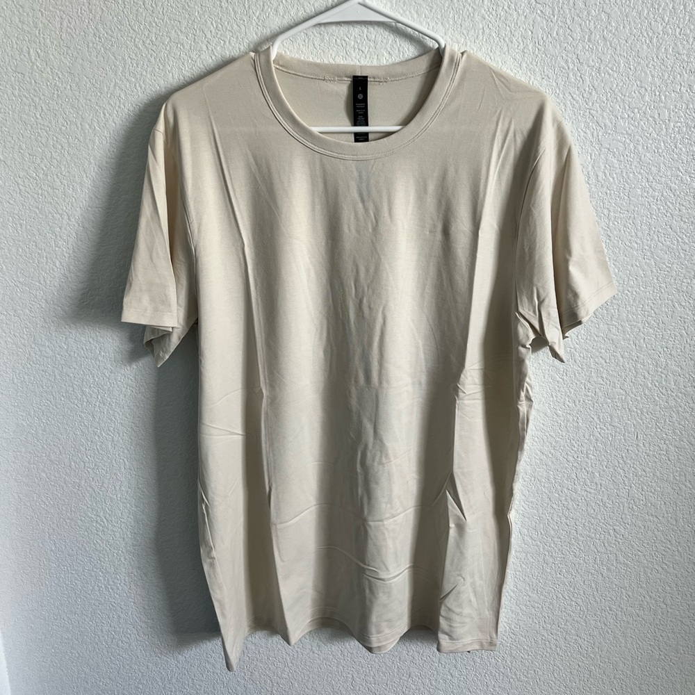 Lululemon Fundamental Tee